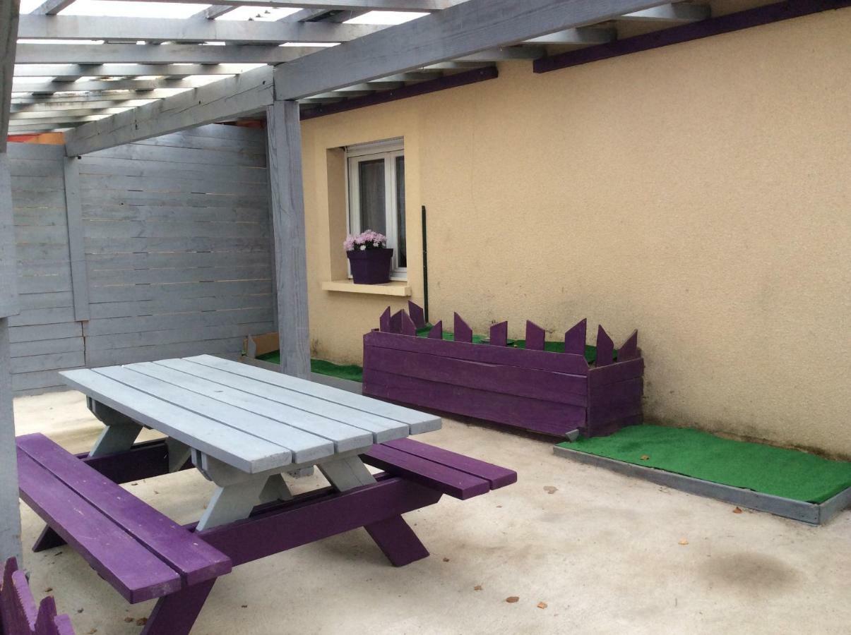 Appartement Vert, Compreignac Luaran gambar