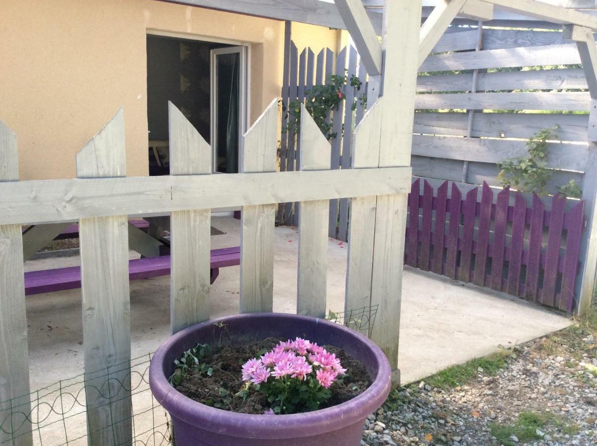 Appartement Vert, Compreignac Luaran gambar