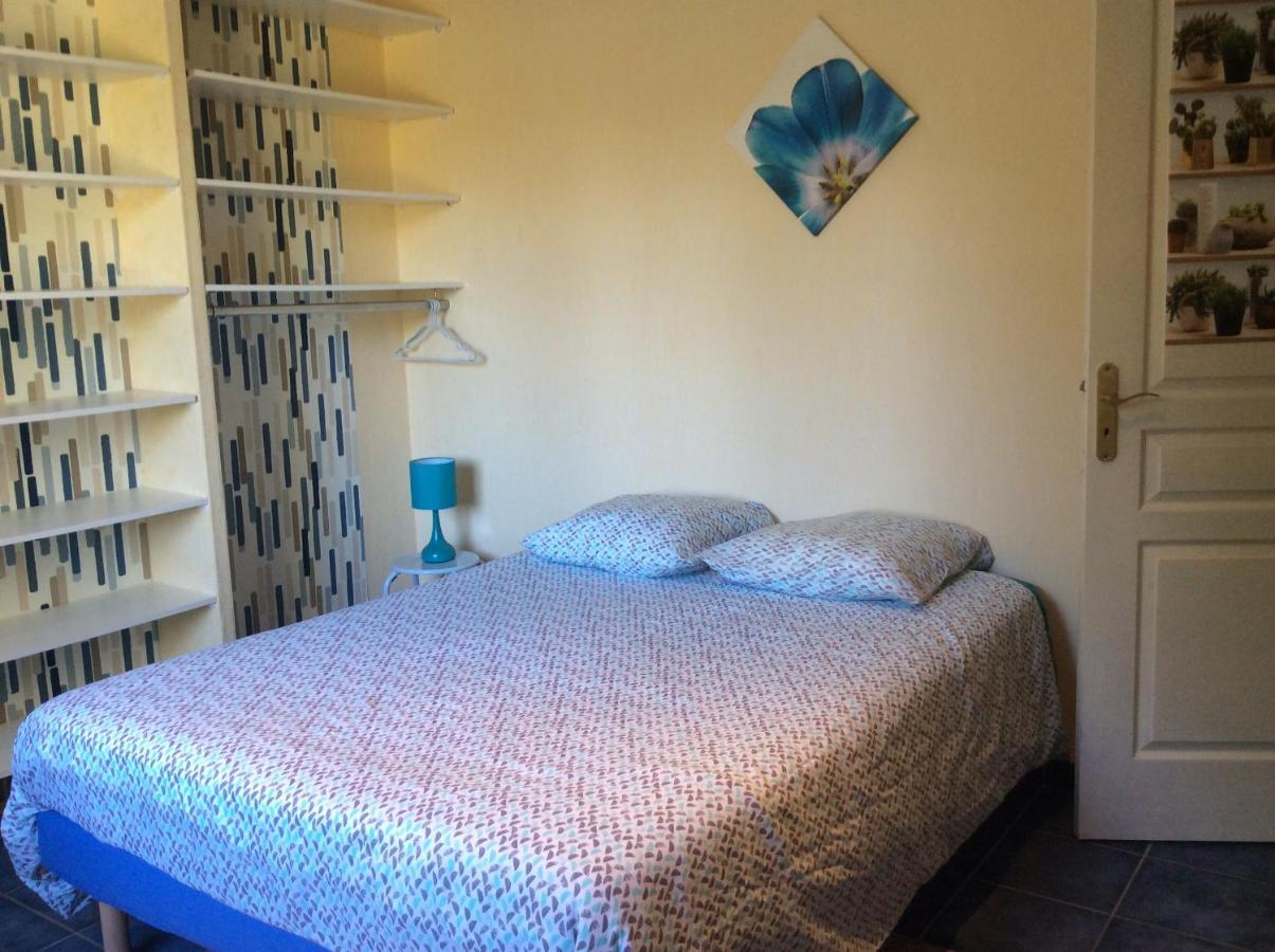 Appartement Vert, Compreignac Luaran gambar